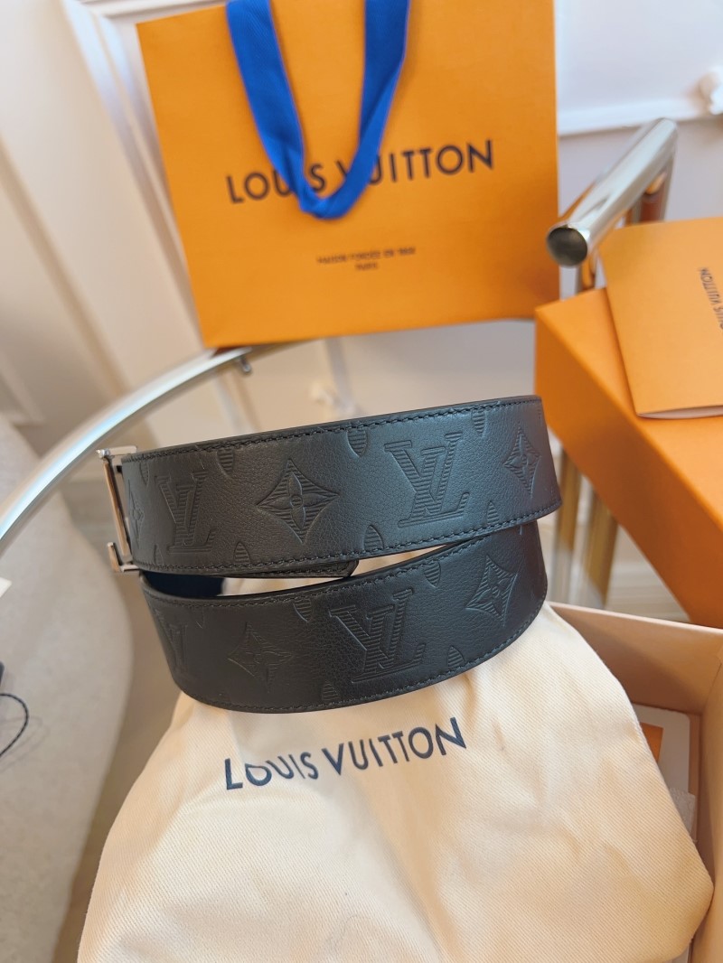 LOUIS VUITTON Belts